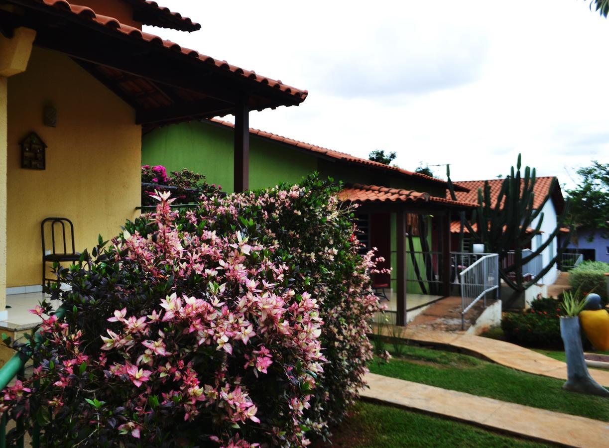 Rosa Spa E Pousada อาปาเรซิดา เจ กอยอาเนีย ภายนอก รูปภาพ